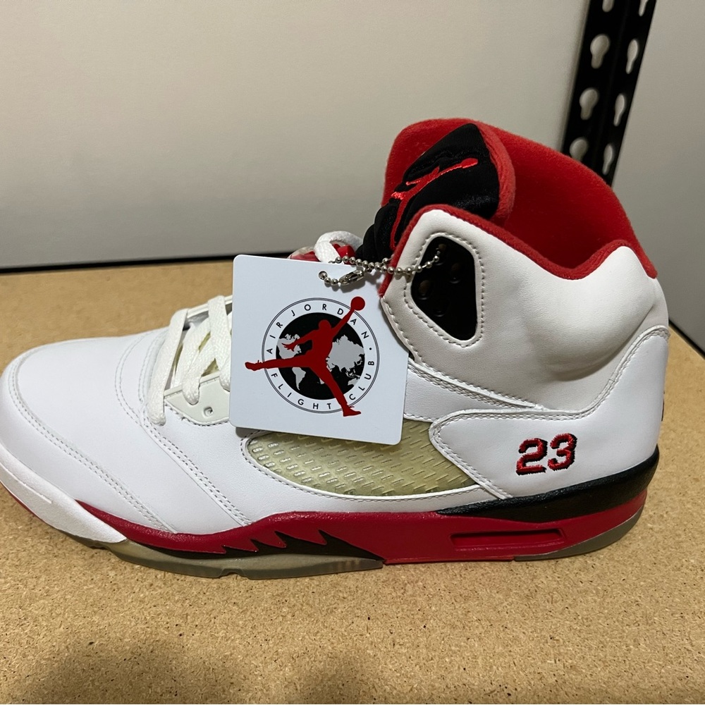 Air Jordan 5 Retro